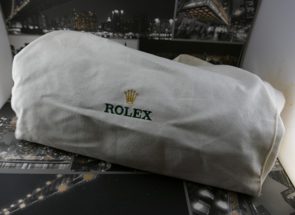 																															UNUSED Rolex picnic blanket B1															