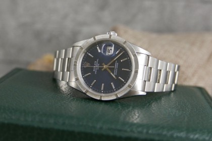 Vintage Rolex 15210 Oyster Date-Blue Dial-Box and papers
