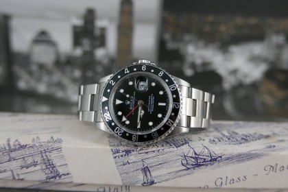 Vintage Rolex 16700 GMT-Master, T serial with box. Lovely condition
