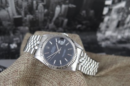 Vintage Rolex 16234 Datejust-Black Dial in as new condition