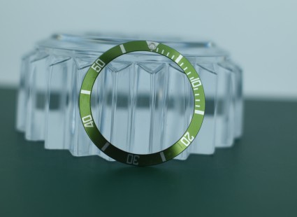 																															Rolex 16610LV Kermit Bezel insert 12															