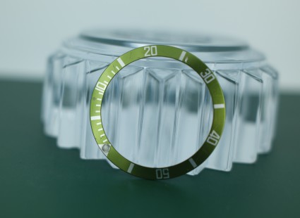 Rolex Kermit 'LIME' Bezel insert for 16610LV  13