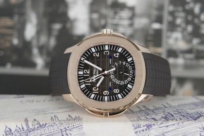 Modern Patek Philippe Aquanaut 5164R-001 Rose Gold Travel Time, Full Set & Immaculate