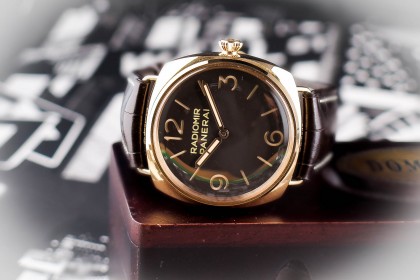 Modern Panerai PAM 379 Rose Gold Radiomir - UNWORN