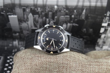 Modern Jaeger LeCoultre Q2028470 Tribute to DeepSea Alarm