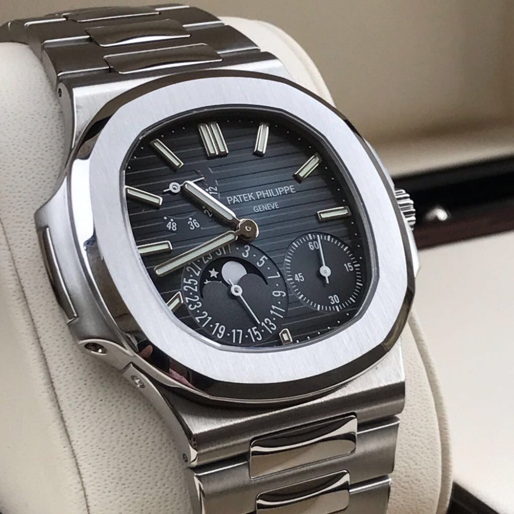 Patek Philippe Nautilus 5712/1A-001 Unworn UK watch 5712 | M&J Watches