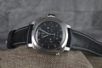 Modern Panerai Luminor 1950 8 Days Chrono Monopulsante GMT UNWORN