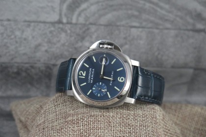 Modern Panerai 40mm PAM 00119 with stunning Blue Dial - FULL SET