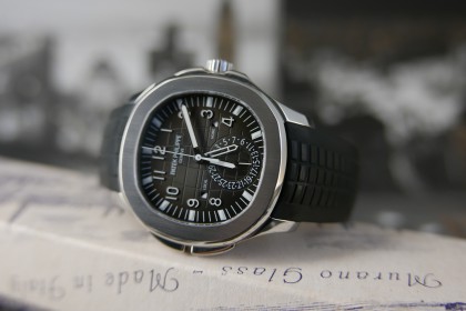 Modern Patek Philippe 5164A-001 Aquanaut Travel Time-Full Set